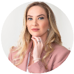 A inclusão de sobrenome do padrasto ou madrasta no assento civil