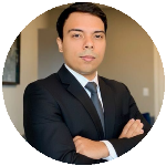 Expiração de créditos de vale-transporte anteriores à lei municipal