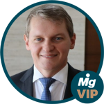 Thiago Pires Canal title=