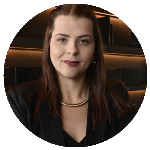 Larissa Dobis Pereira Larissa Dobis Pereira