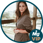 Aline Vasconcelos title=