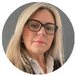 Juliana Favorin Juliana Favorin