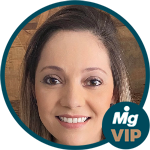 Adriene dos Santos Trindade Vallini Adriene dos Santos Trindade Vallini