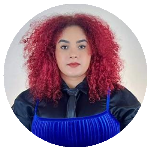 Taina Pereira dos Santos