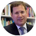 Mauro de Azevedo Menezes Mauro de Azevedo Menezes