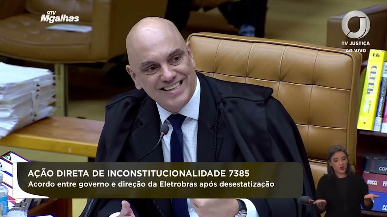Após usar o verbo "placitar", Moraes brinca com Fachin: "revogação da linguagem simples"