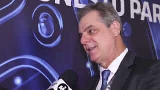 Helvio Rebeschini - Combustíveis: carga tributária e corrupção Helvio Rebeschini - Combustíveis: carga tributária e corrupção