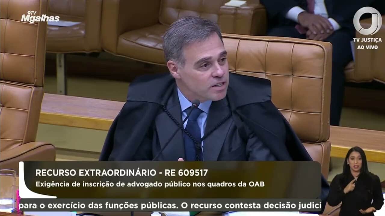 "Isso não pode ocorrer com um agente público", diz Gilmar ao lembrar ameaça de processo pela OAB