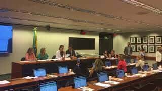 Câmara escolhe mulheres que receberão diploma Mulher-Cidadã Carlota Pereira de Queirós Câmara escolhe mulheres que receberão diploma Mulher-Cidadã Carlota Pereira de Queirós