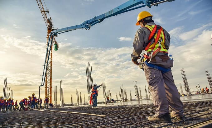 A retomada do setor da construção civil e o novo cenário da terceirização de mão de obra