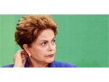 Câmara autoriza impeachment de Dilma