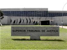 STJ mantém prisão de advogada suspeita de vender transferências de detentos em MG