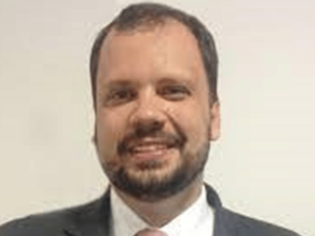 Diogo Ciuffo Carneiro é o o novo sócio do Lefosse Advogados Diogo Ciuffo Carneiro é o o novo sócio do Lefosse Advogados