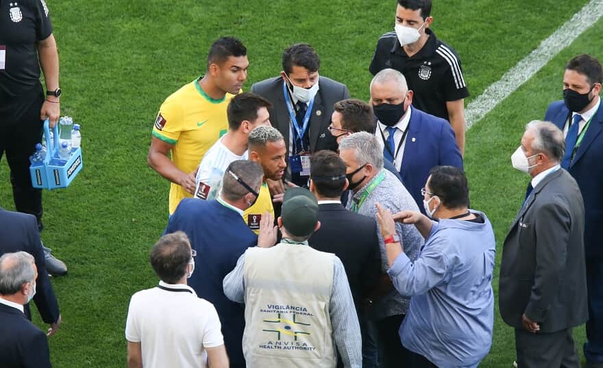Anvisa pede à Polícia Federal para expulsar do país quatro jogadores da  Argentina que deram informações sanitárias falsas ao entrar no Brasil, Ciência e Saúde