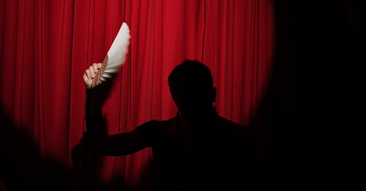 TJ/SP mantém condenação de humorista por usar imagem de transexual - Migalhas