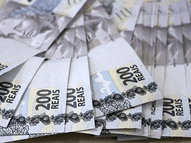 Rápida degradação financeira de devedor enseja arresto de bens Rápida degradação financeira de devedor enseja arresto de bens