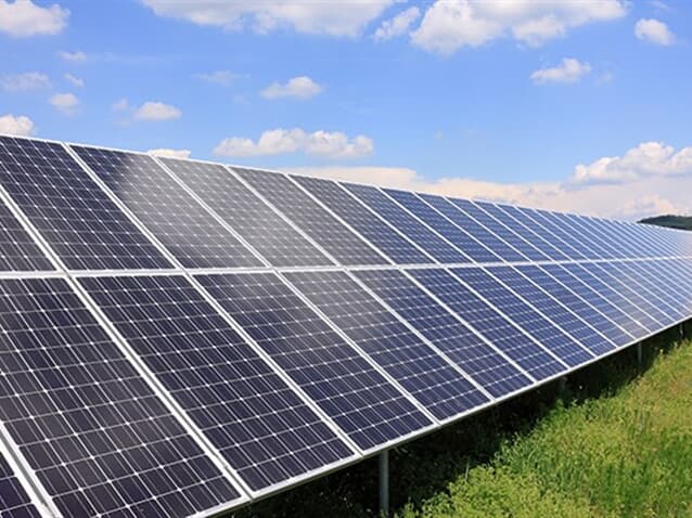 Trench Rossi Watanabe assessora venda do controle de usinas solares