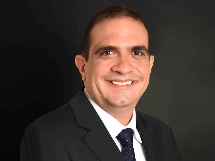 Vicente Coni Junior, advogado da área de direito imobiliário do Cescon Barrieu Advogados (Imagem: Perfil LinkedIn)