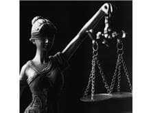 Decadência: Juiz absolve sumariamente família acusada de estelionato