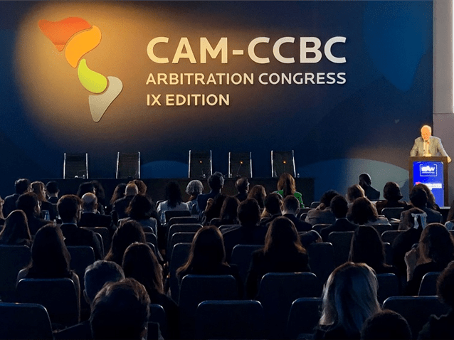 Palestra Magna de Encerramento: Bernard Hanotiau 