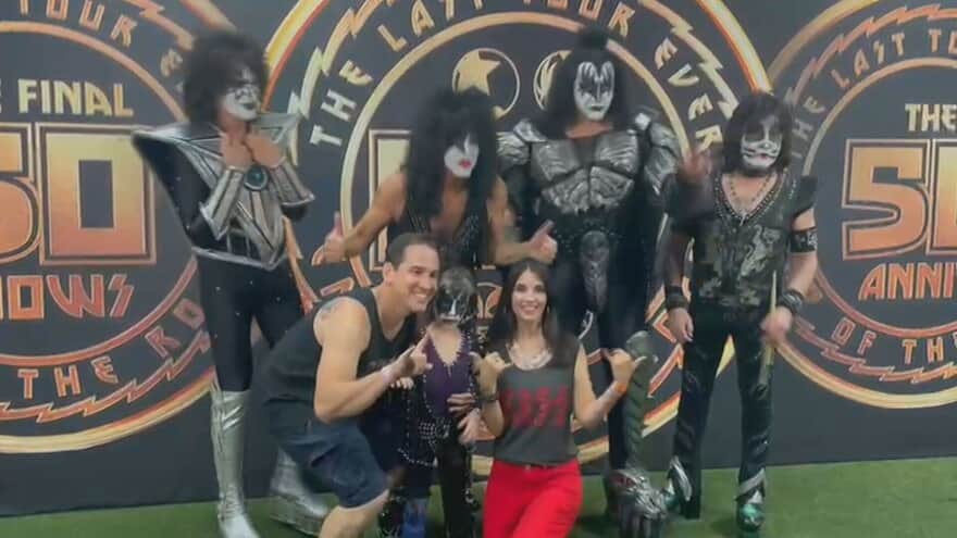 Vitinho conheceu seus ídolos da banda Kiss. (Imagem: Reprodução/TV Globo)