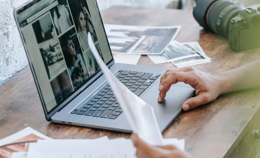 Turma considerou foto em rede social publicada como comprovante da união estável superior a dois anos. (Imagem: Pexels)