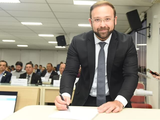 André Menescal toma posse como novo Diretor Executivo da CIEMA