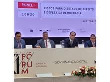 Flávio Dino fala de riscos para o Estado de Direito e democracia
