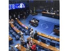 Senado aprova PL que restabelece voto de qualidade no Carf