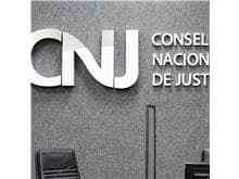 CNJ: Oficial de Justiça é multado por má-fé após questionar demissão