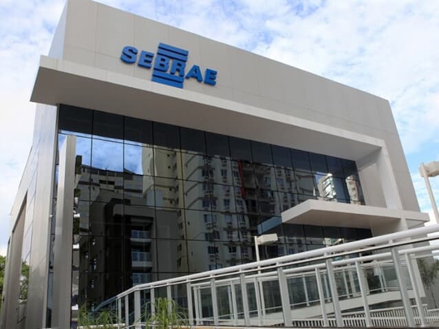 TST: Sebrae/GO deve reintegrar empregado demitido sem parecer prévio