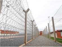 STJ adia análise de restrições de horários de visitas a presos no DF