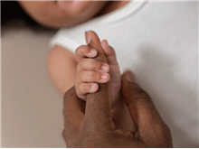 SP: Cartórios devem comunicar à Defensoria nascimento de bebês sem pai