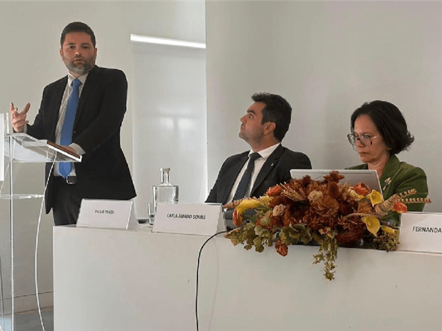 Advogado da SiqueiraCastro participa de debates jurídicos em Portugal