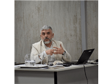 Gustavo Justino de Oliveira conduz curso para magistrados federais