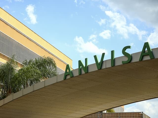 (img)