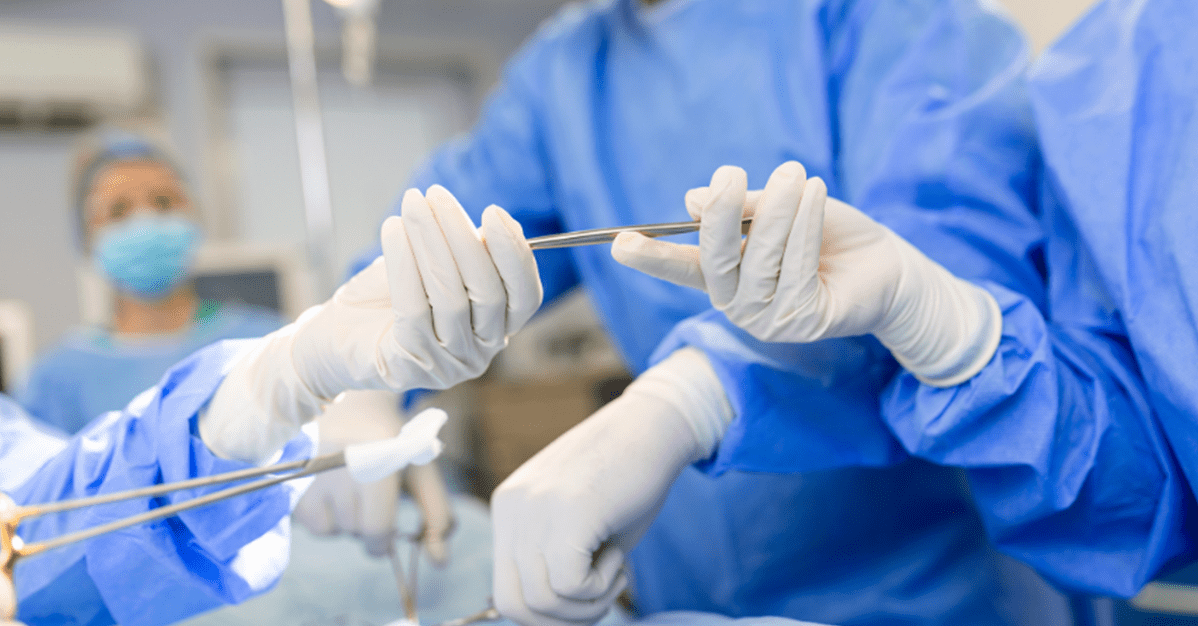 TJ/SP: Plano custeará feminização facial e mamoplastia a transexual