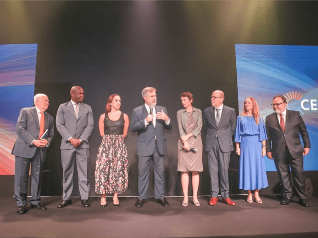 Diretoria CESA: Luiz Roberto Novaes, Robson de Oliveira, Cristiane Romano, Gustavo Brigagão, Gisela Freire, Carlos José Santos Silva (Cajé), Luciana Tornovsky, Luiz Otávio Camargo Pinto. (Imagem: Divulgação)