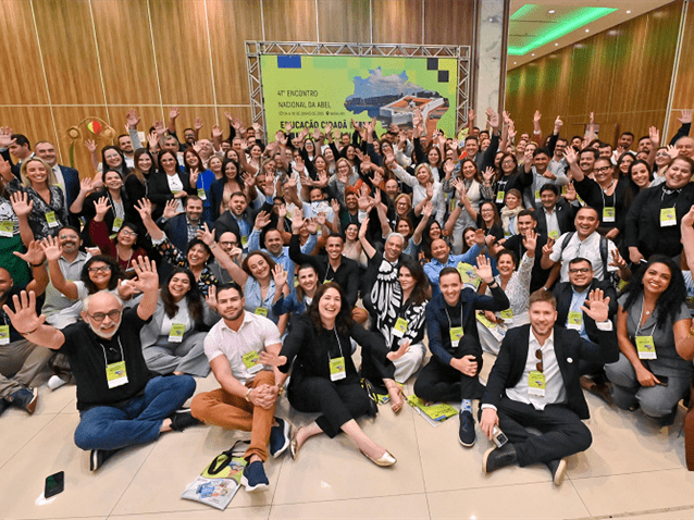 Instituto Nelson Wilians defende educação cidadã em encontro da ABEL