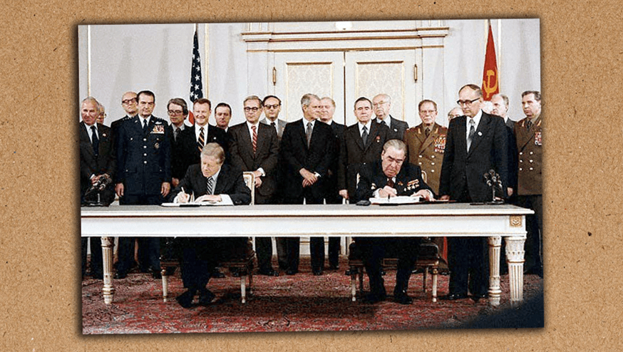  (Imagem: Photo/CSIS Flickr/Arte Migalhas)