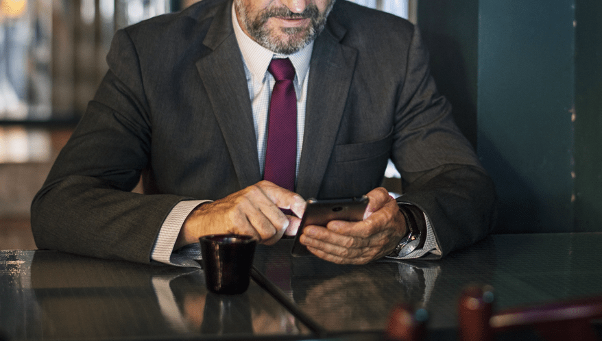 Advogado pode atuar contra ex-cliente, decide Tribunal de Ética da OAB/SP.  (Imagem: Freepik)