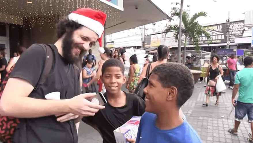  (Imagem: Reprodução/YouTube)