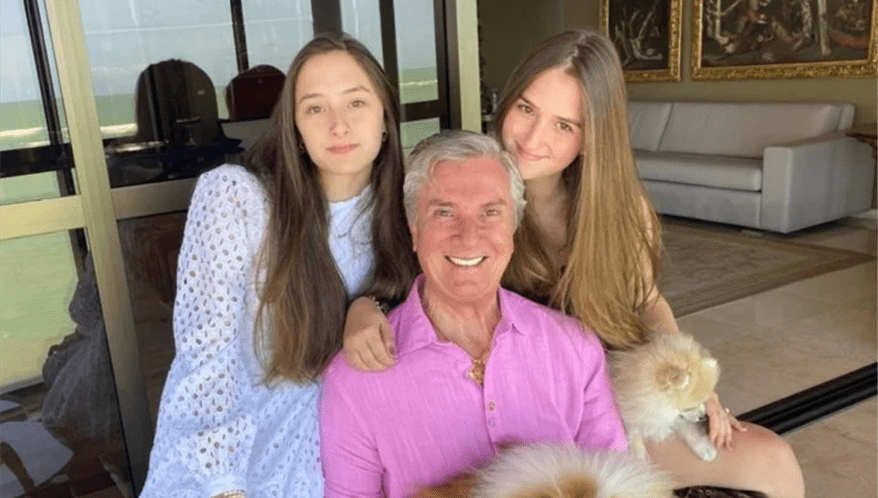 TRT-19 mantém bloqueio das contas de filhas de Fernando Collor em execução trabalhista.  (Imagem: Reprodução/Instagram)