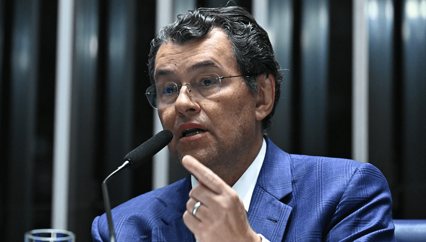 Relator do PLP 108/24, senador Eduardo Braga.  (Imagem: Waldemir Barreto/Agência Senado)