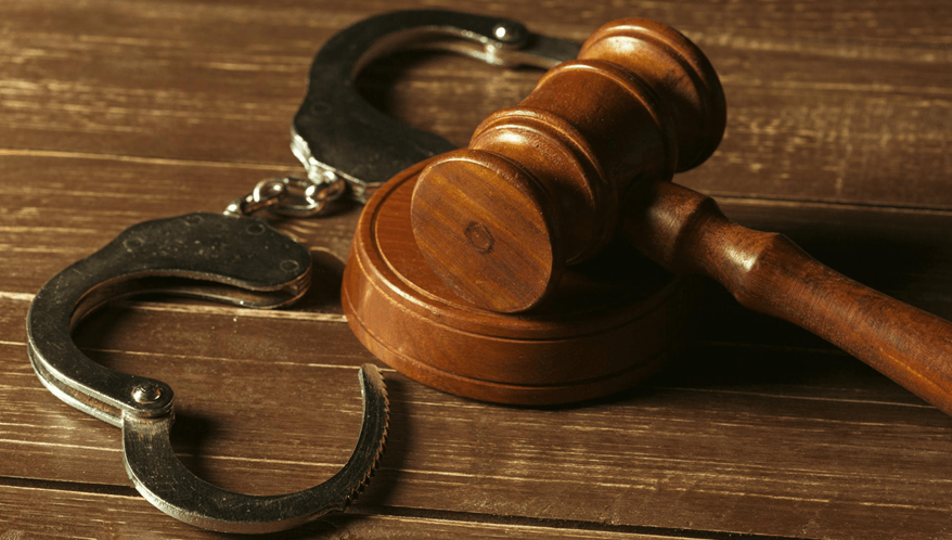 TJ/DF concede habeas corpus e afasta execução provisória em caso de Tribunal do Júri, mesmo após tese do STF.  (Imagem: Freepik)