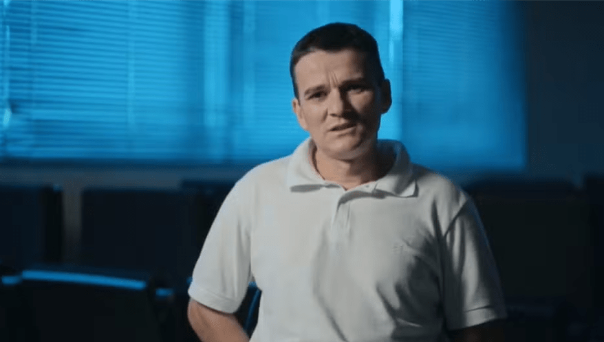 Crime da 113 Sul: STJ anula condenação de Francisco Mairlon, após 15 anos preso.  (Imagem: Reprodução/Globoplay)