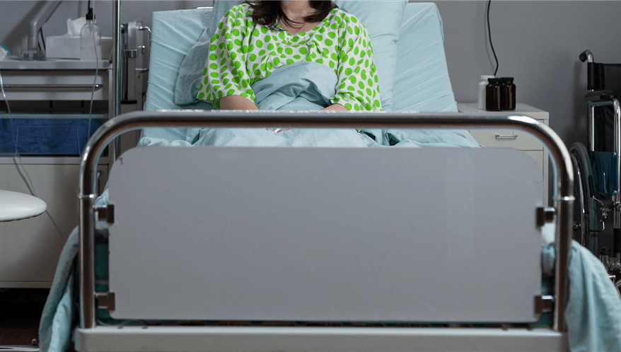 STJ reconhece remição ficta a presa impossibilitada de trabalhar por estar em tratamento oncológico  (Imagem: Freepik)