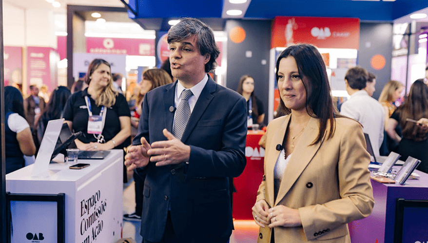Leonardo Sica, presidente da Ordem e Daniela Magalhães, vice-presidente.  (Imagem: Divulgação )