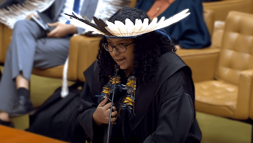  (Imagem: Reprodução/Youtube)