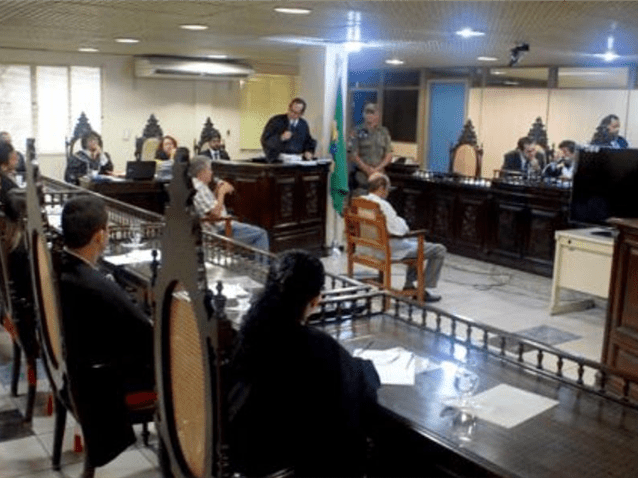 O júri ocorreu em 2014, presidido pelo juiz Edmar Pereira. (Imagem: Reprodução/TJ/PA)